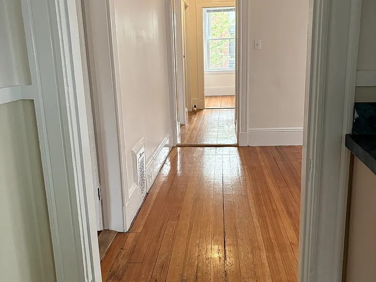 4 Adams St #2 — Photo 17