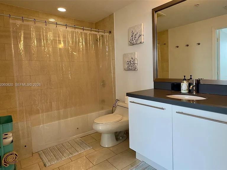 90 SW 3rd St #2012 — Photo 15