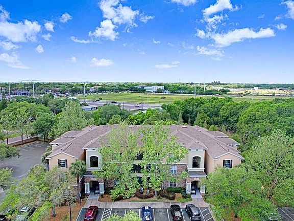 5th image of 2407 Courtney Meadows Ct APT 303