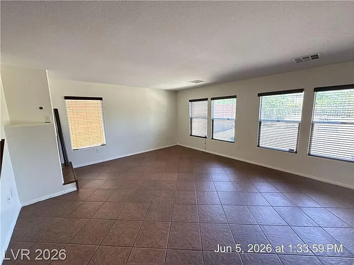 2616 Courlan Dr — Photo 3