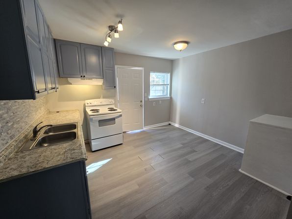 1401 W Chapel Hill St #A3