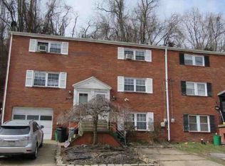 595 Lucia Dr, Pittsburgh, PA 15221