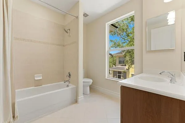 6109 NW Kendra Ln — Photo 18