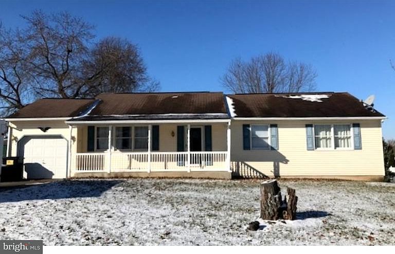 2nd image of 408 Golden Dr