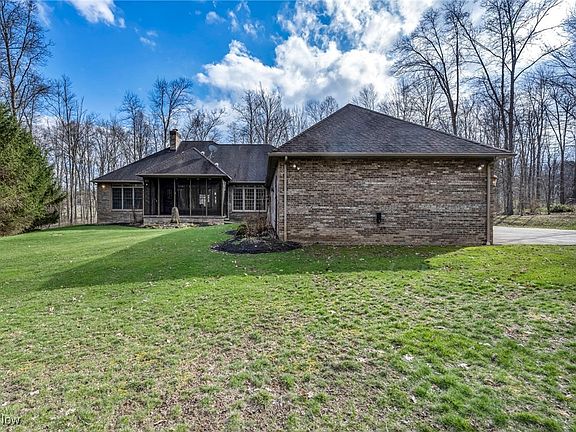 5th image of 11446 Rolling Meadows Dr