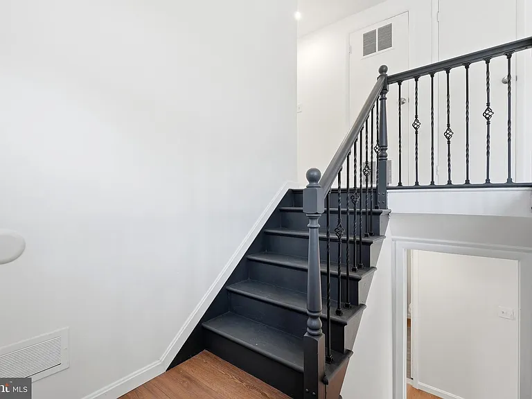 6741 Kincheloe Ave — Photo 7