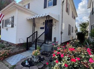 307 N 4th Ave, Paden City, WV 26159