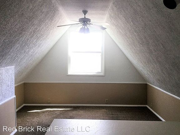 3rd image of 424 Farrington St APT 4