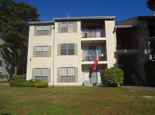 12 Federal Ct UNIT 12, Absecon, NJ 08205