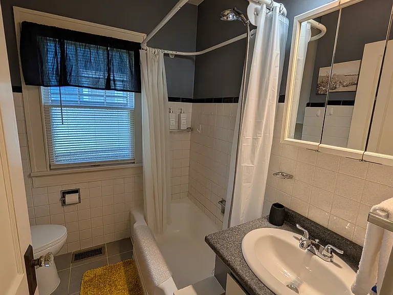 Full Bathroom - upstairs