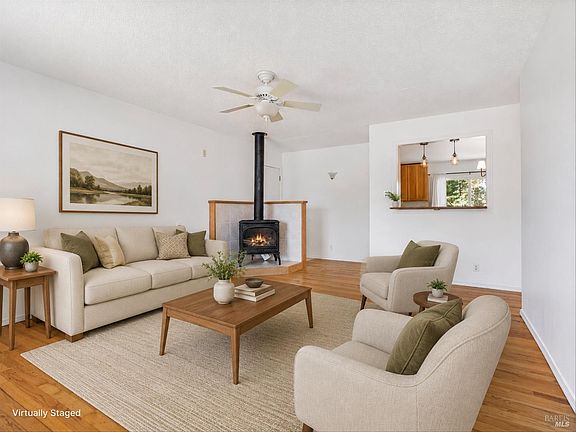 3rd image of 603 Rosina Court