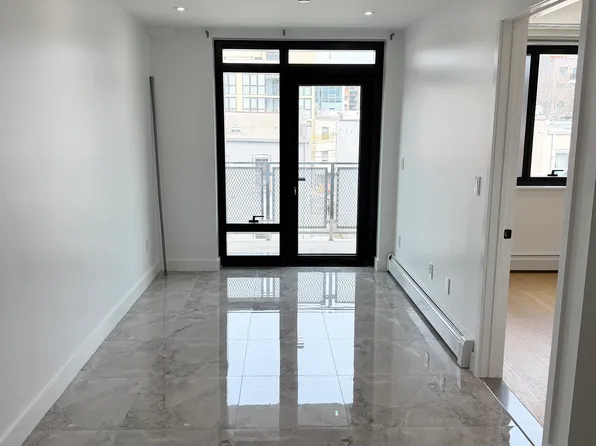 845 55th Street image 1 of 7