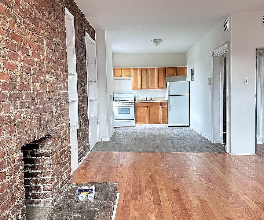 1st image of 295 Greene Ave APT 6