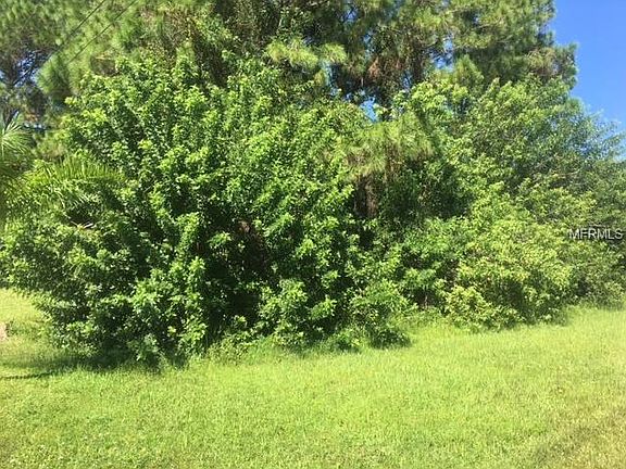 5th image of N Biscayne Dr
