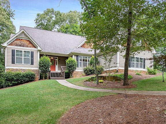 2nd image of 464 Fern Park Dr