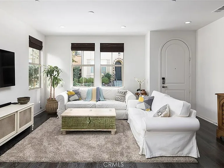 88 Agave — Photo 3