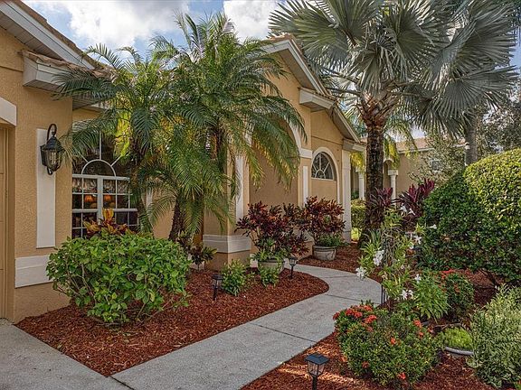 2nd image of 13034 Peregrin Cir
