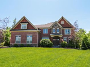 3691 Carmelle Woods Dr, Mason, OH 45040