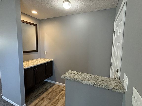 3rd image of 6288 Sleeping Beauty Ct #414