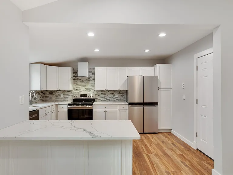 117 Forest Dr — Photo 12
