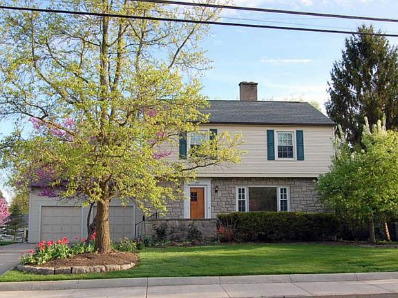 3rd image of 297 E Main St
