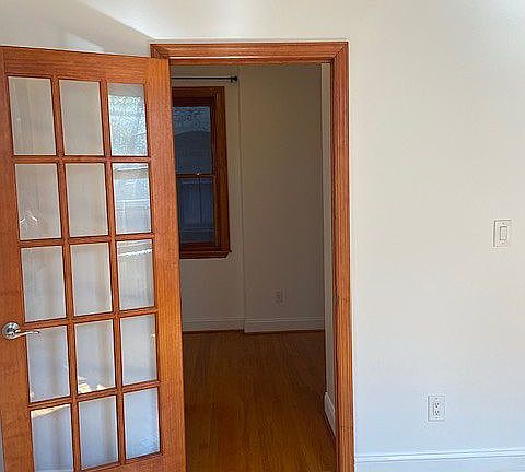 2nd image of 114 E 7th St APT 9