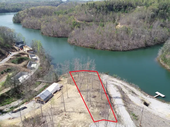9999 Sleepy Hollow Rd, East Bernstadt, KY 40729