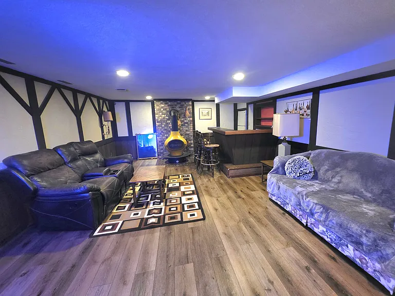 2572 Bristol Ter — Photo 24