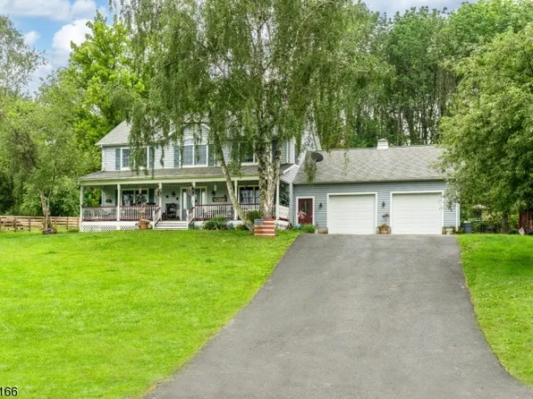 15 Franeks Rd, Hardyston Twp., NJ 07419