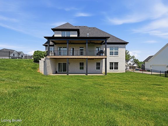 5th image of 6300 Leyton Ct