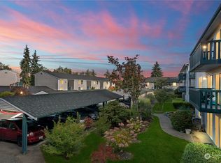 17431 Ambaum Blvd S UNIT D28, Seattle, WA
