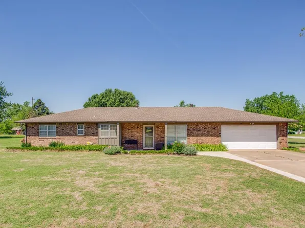 607 Andy Dr, Garber, OK 73738