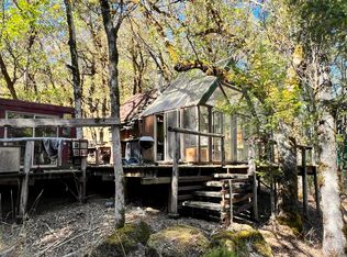 691 Sanicula Rd, Mad River, CA 95552