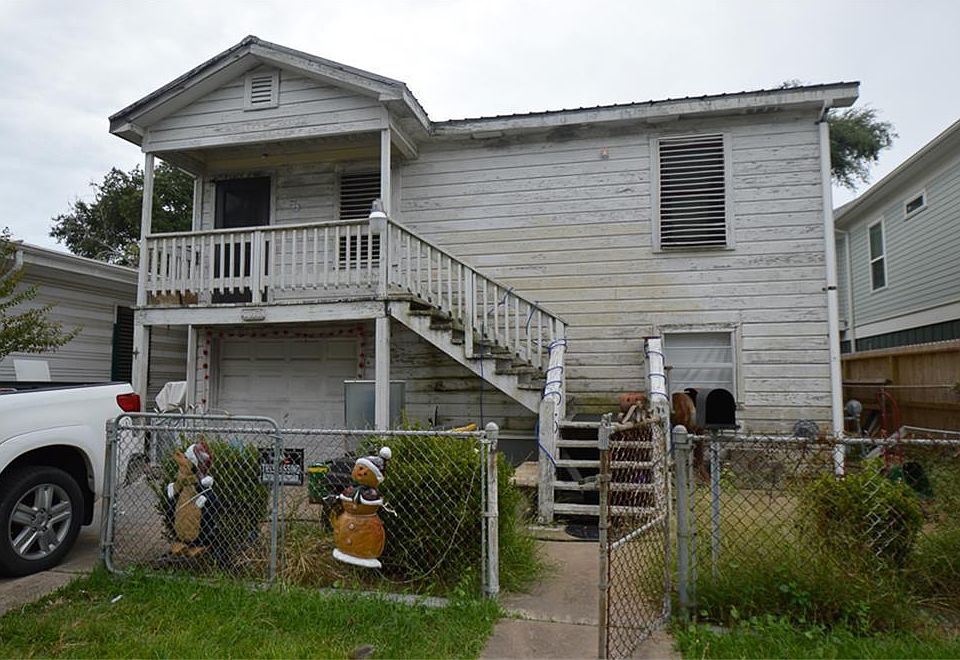 1st image of 1617 Avenue L