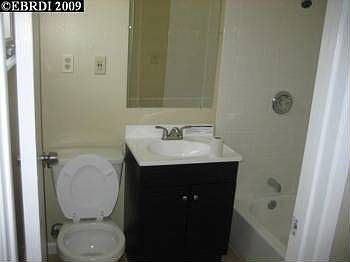 5th image of 227 S 8th St