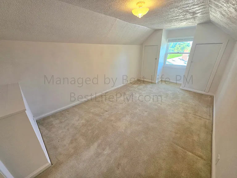4526 NE 77th Ave — Photo 25