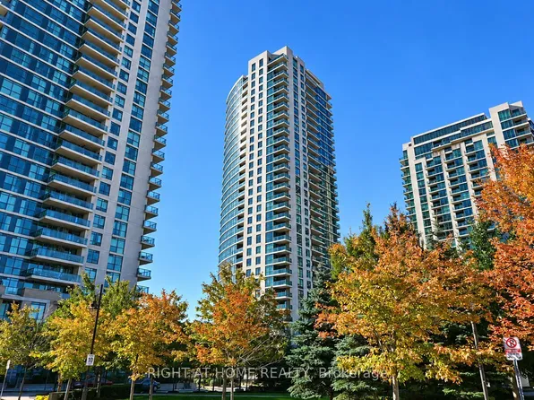 225 Sherway Gardens Rd Penthouse 105, Toronto, ON M9C 0A3