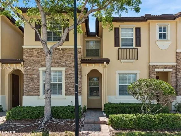9165 SW 227th St Unit 5, Cutler Bay, FL 33190