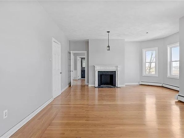 19 Hillside Ave Floor 2