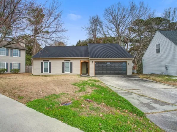 2451 Castlereagh Rd, Charleston, SC 29414