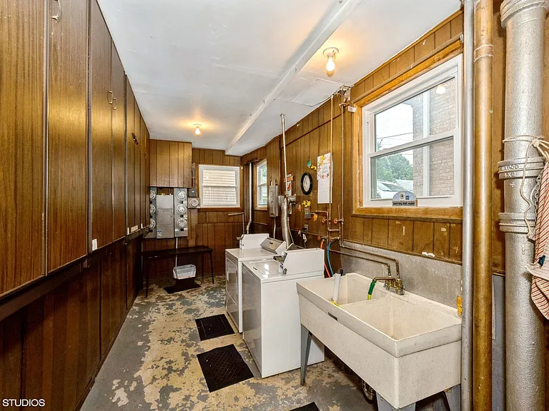 6883 N Northwest Hwy #2R — Photo 14