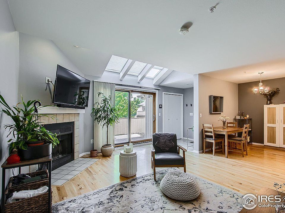 Main floor living and dining area