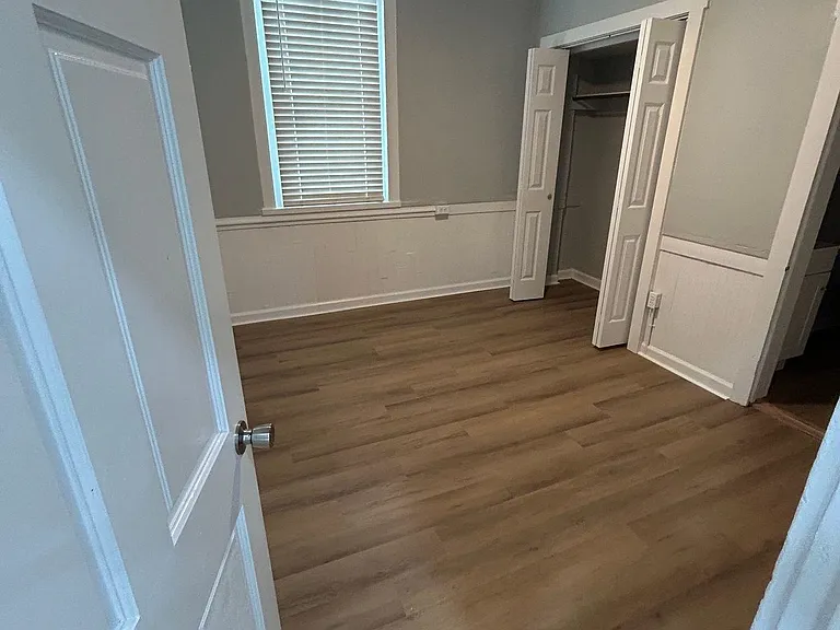 98 Lee Ave #B — Photo 6