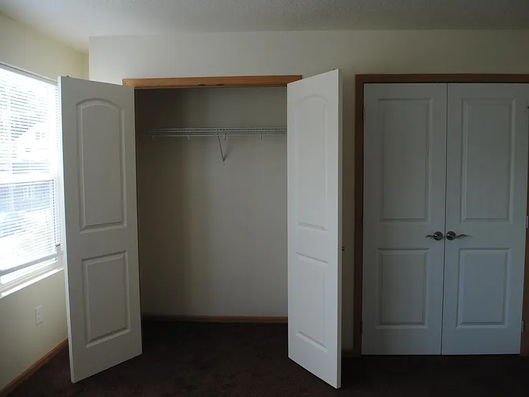 2201 Forest Ave #1 — Photo 3