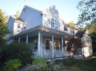 55 Lilac Ln, Amherst, MA 01002