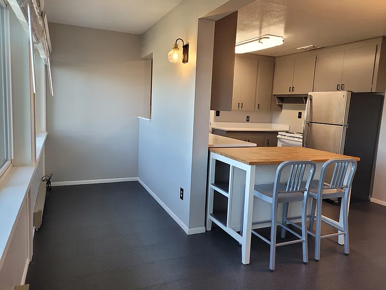 Dining Nook & Kitchen