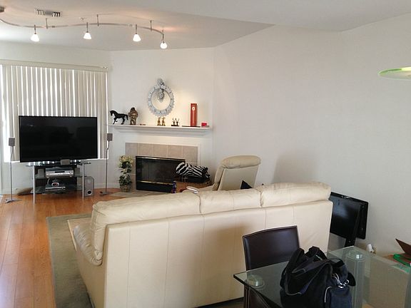 3rd image of 90 S Roosevelt Ave APT 116