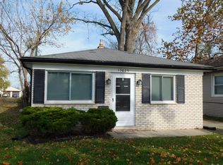 13625 Hendricks Ave, Warren, MI 48089