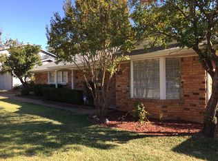 1704 Larkspur Dr, Arlington, TX 76013