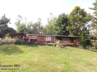 647 Zanesville Ave, Logan, OH 43138